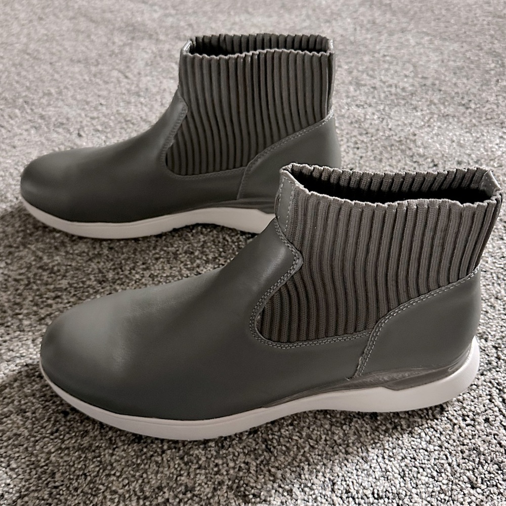 Rockport Total Motion Work Sport EH Steel Women’s 9.5 New In Box